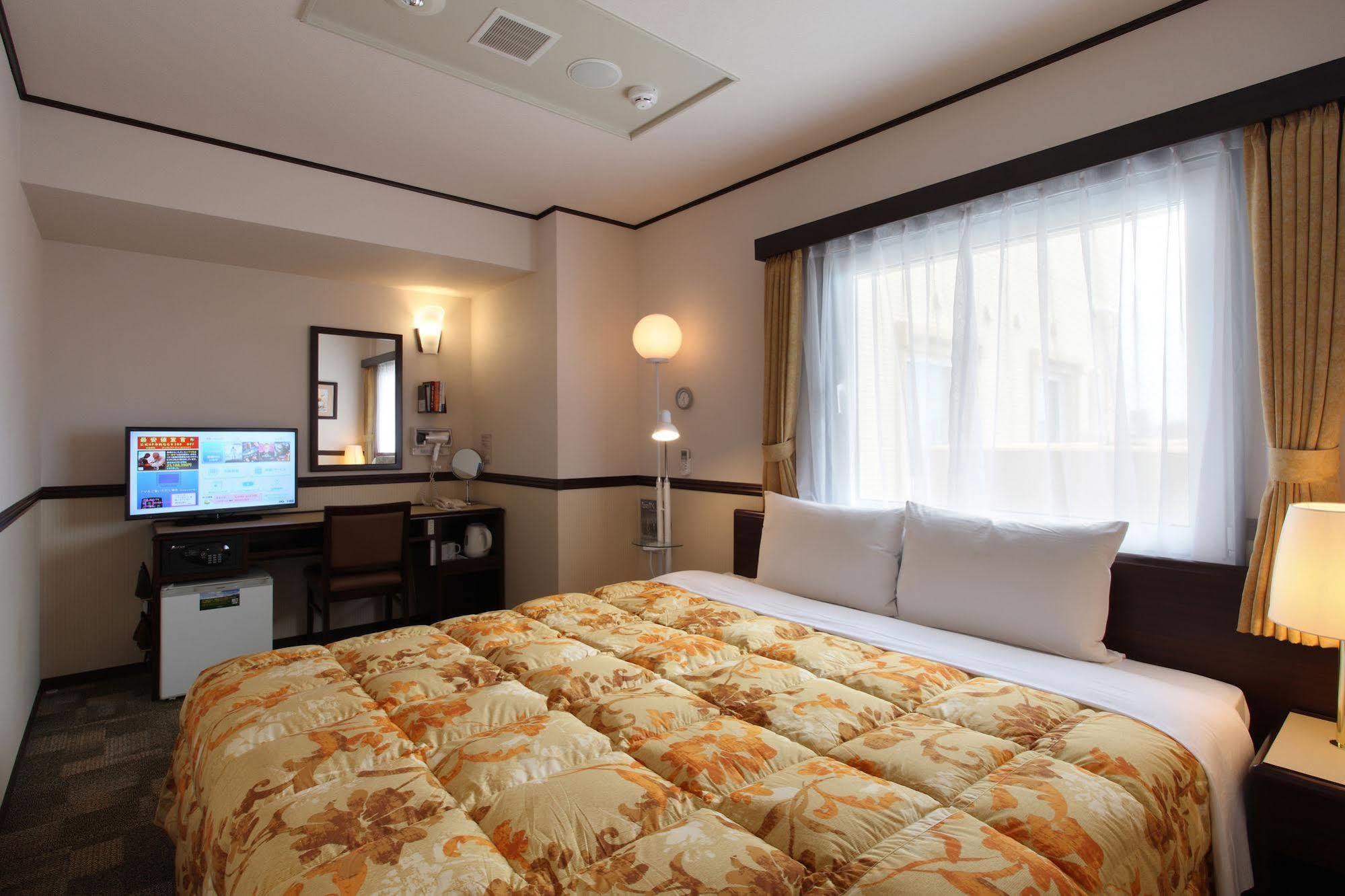Toyoko Inn Kokura-Eki Minami-Guchi Kitakyuşu Dış mekan fotoğraf